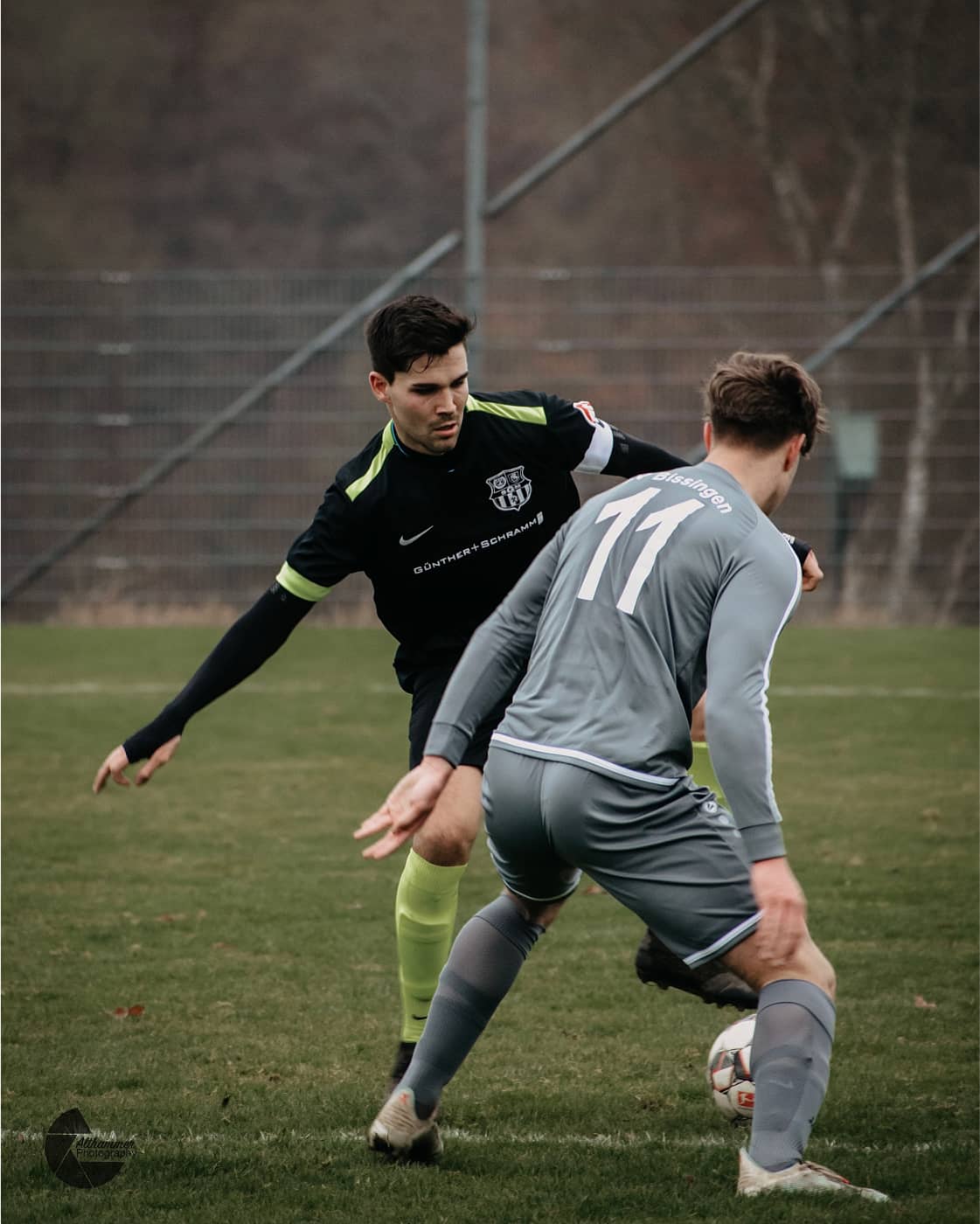 Zweikampf im Fußball